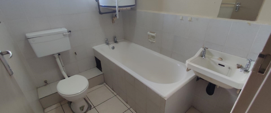 1 Bedroom Property for Sale in Parow Western Cape